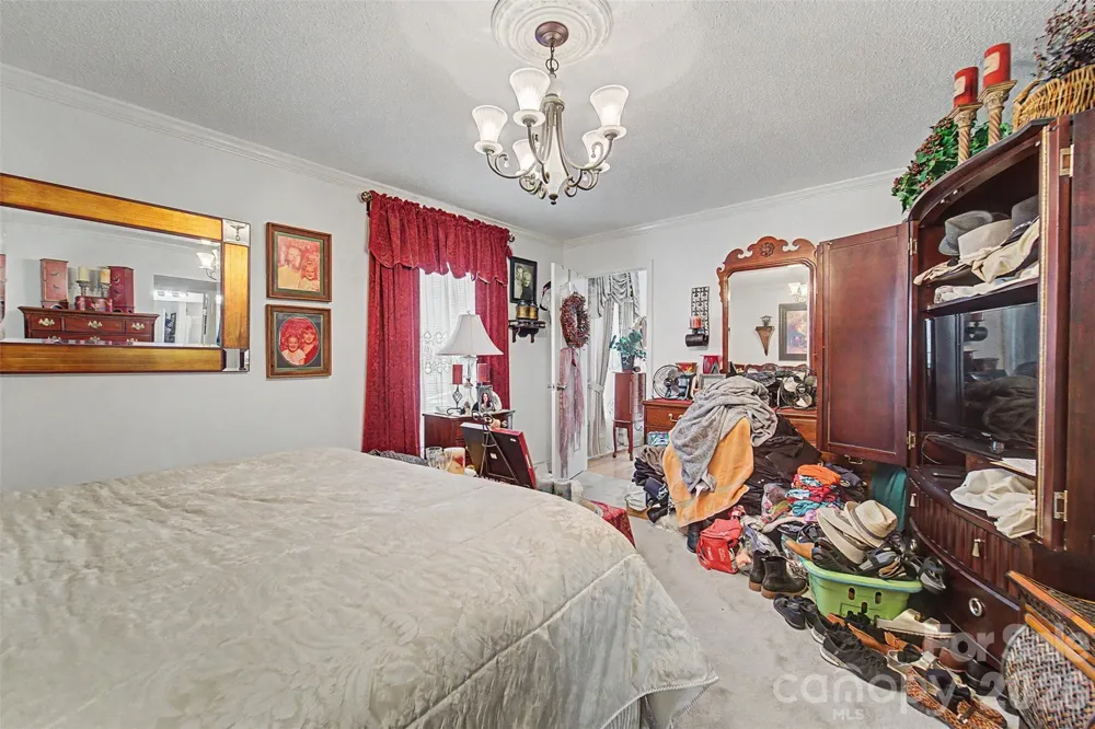 90, 106 & 132 Hennessee Street Clyde, NC 28721