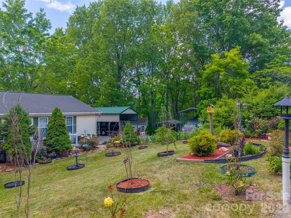 90, 106 & 132 Hennessee Street Clyde, NC 28721