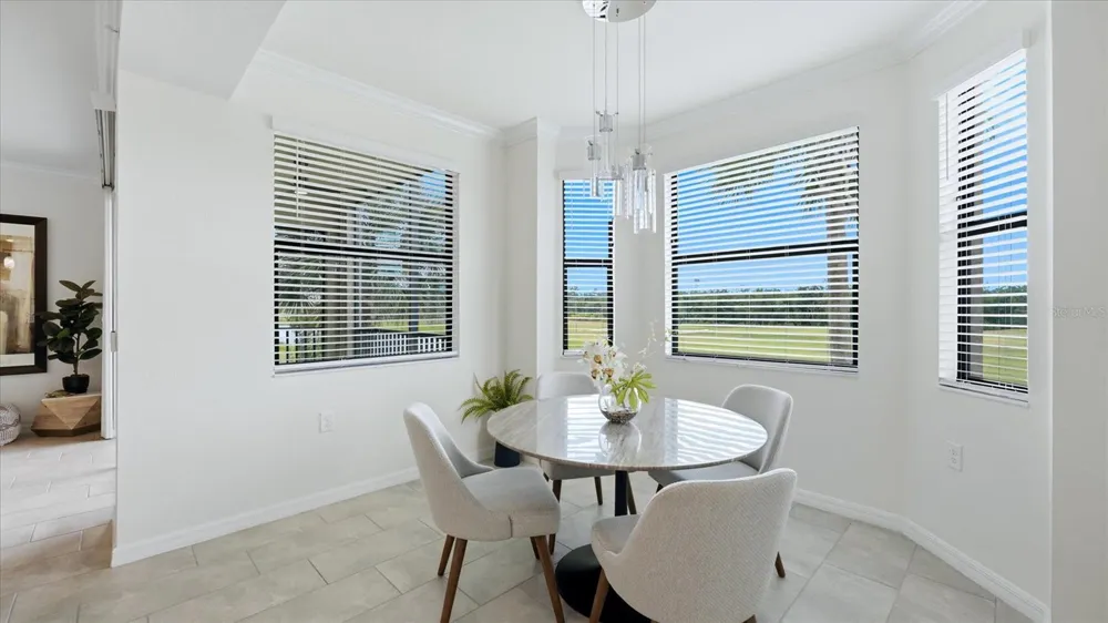 17810 GAWTHROP DRIVE #203 Lakewood Ranch, FL 34211