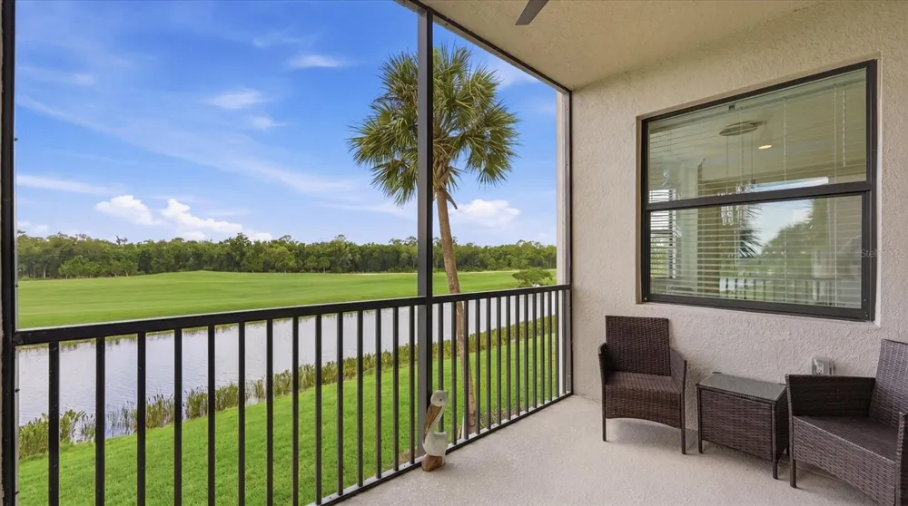17810 GAWTHROP DRIVE #203 Lakewood Ranch, FL 34211