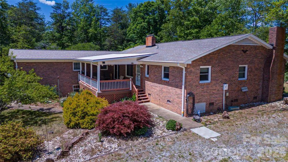1542 Hwy 226 Highway Casar, NC 28020