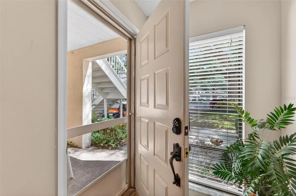 319 KNOTTWOOD COURT #2 Sun City Center, FL 33573
