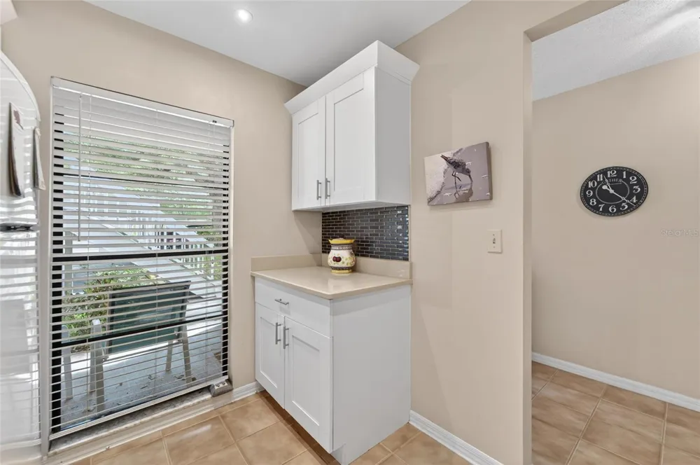 319 KNOTTWOOD COURT #2 Sun City Center, FL 33573