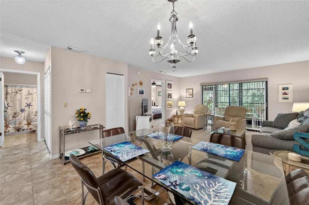 319 KNOTTWOOD COURT #2 Sun City Center, FL 33573