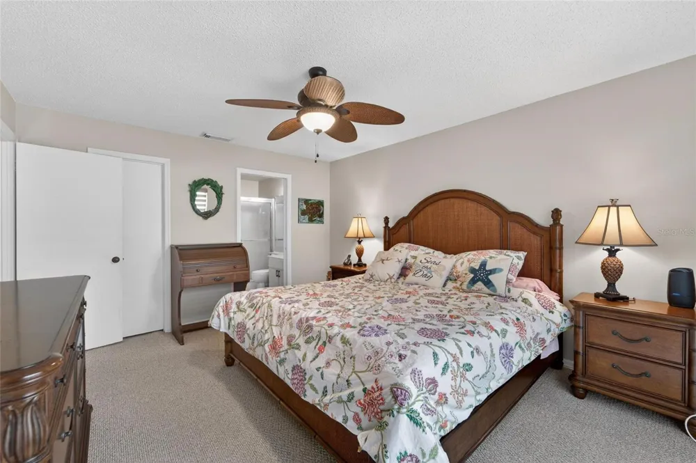 319 KNOTTWOOD COURT #2 Sun City Center, FL 33573