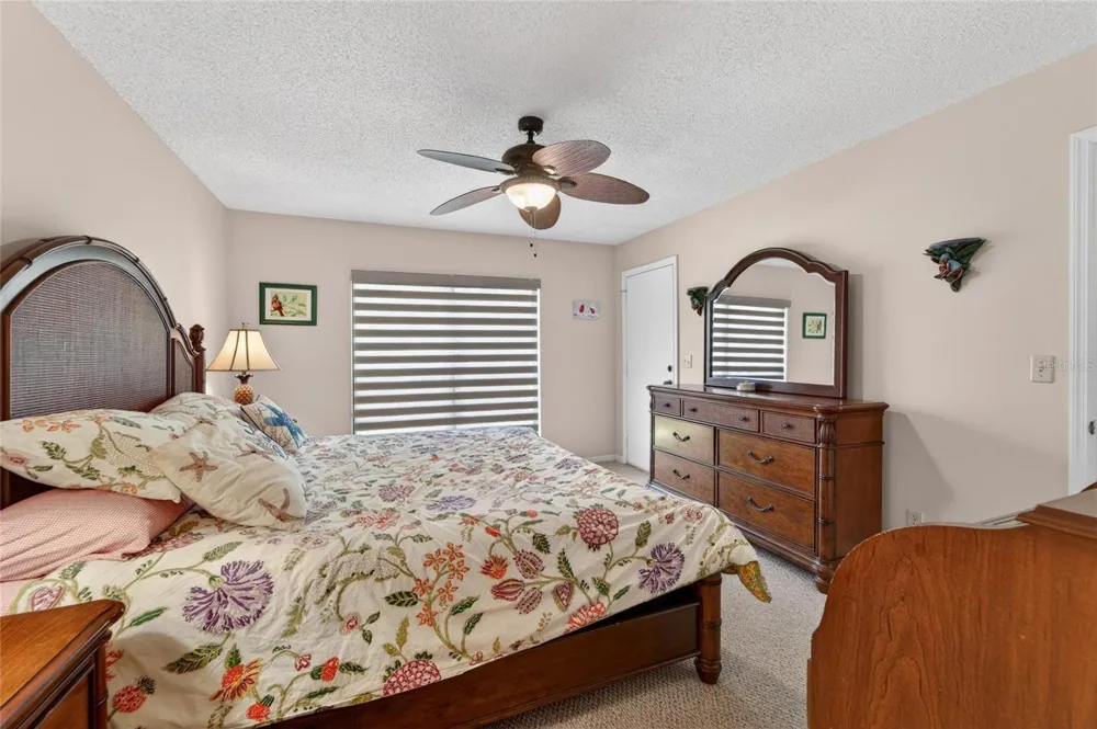 319 KNOTTWOOD COURT #2 Sun City Center, FL 33573