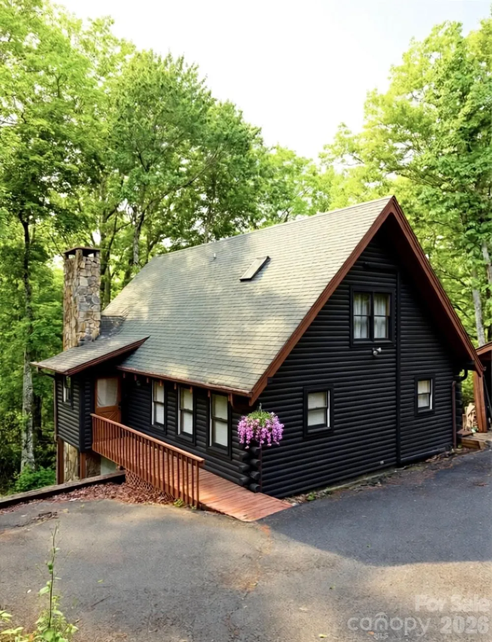 89 Woodcliff Loop Newland, NC 28657