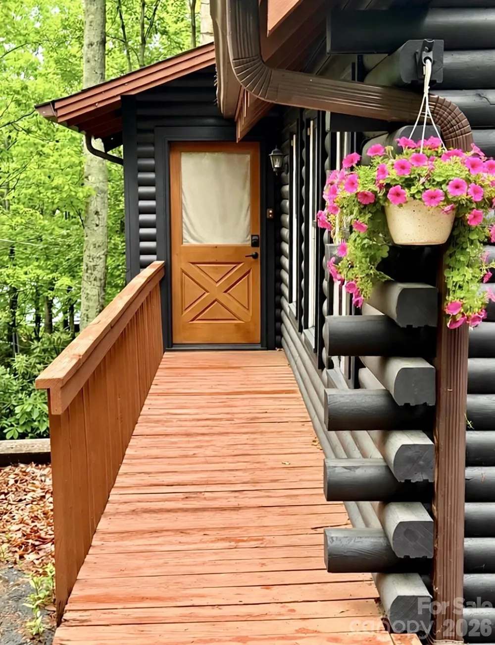 89 Woodcliff Loop Newland, NC 28657