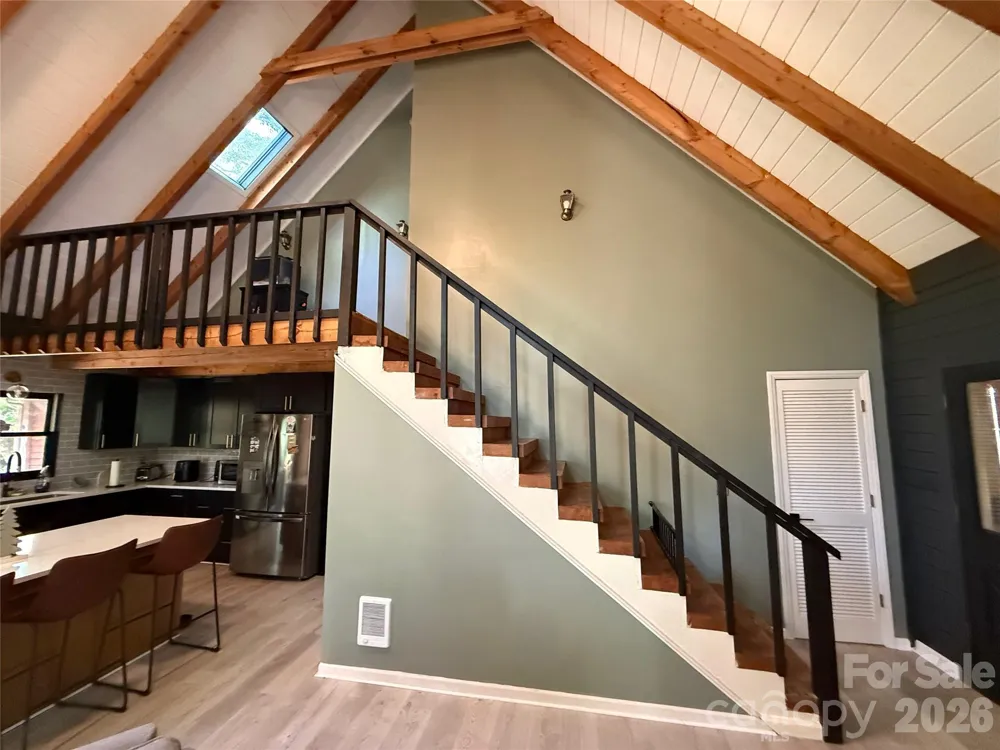 89 Woodcliff Loop Newland, NC 28657