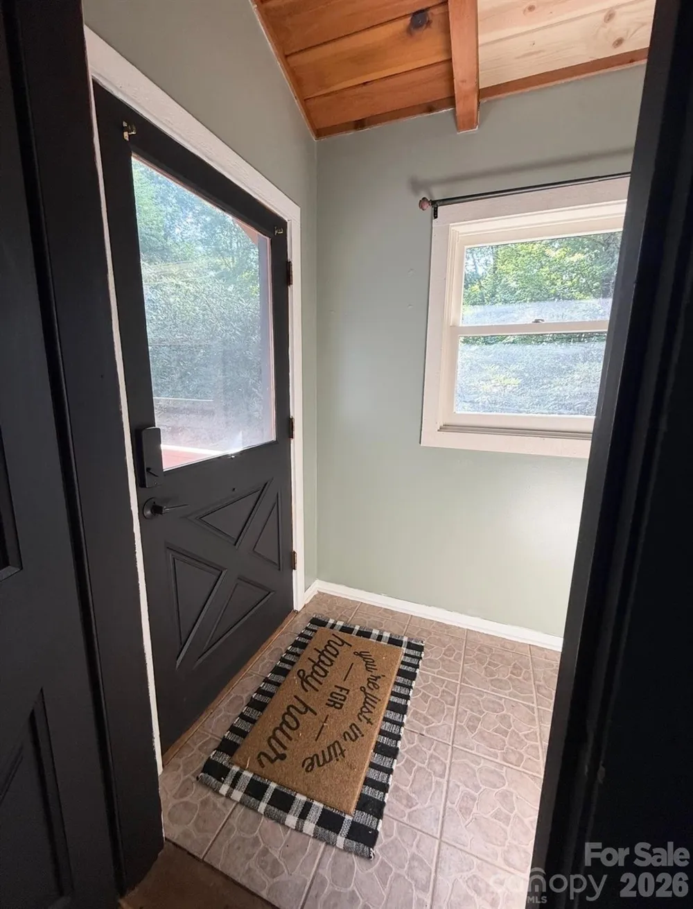 89 Woodcliff Loop Newland, NC 28657