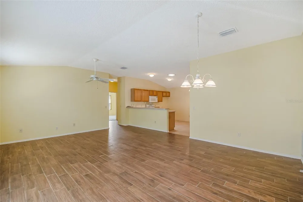 2454 SOUTHERN OAK STREET The Villages, FL 32162