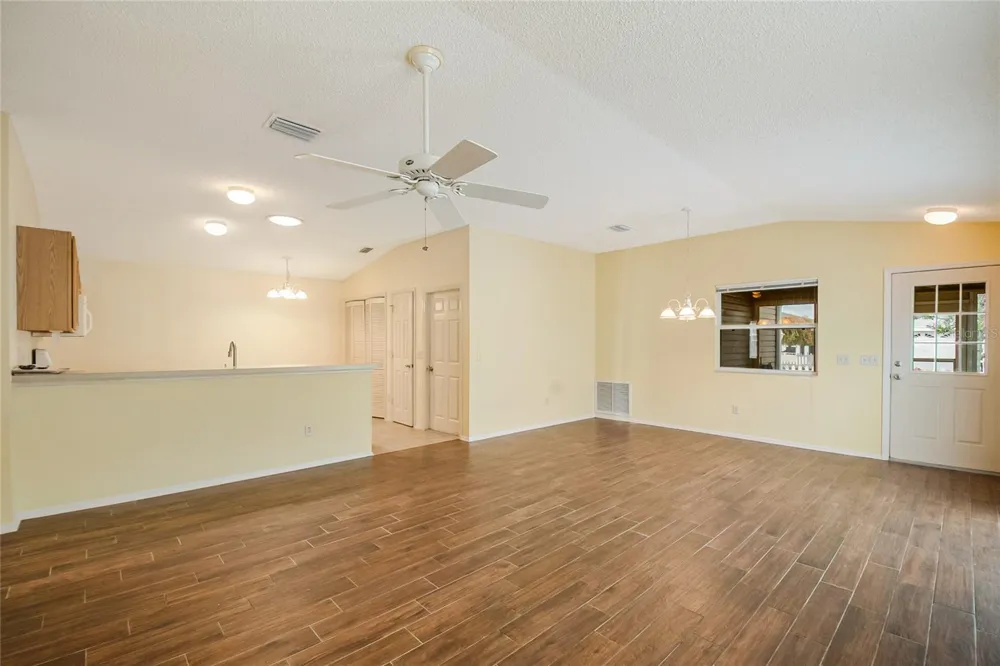 2454 SOUTHERN OAK STREET The Villages, FL 32162