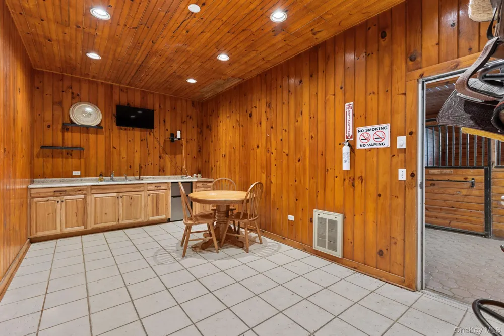 5 McCarthy Road Holmes, NY 12531