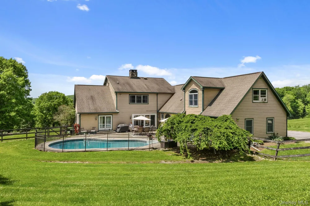 5 McCarthy Road Holmes, NY 12531