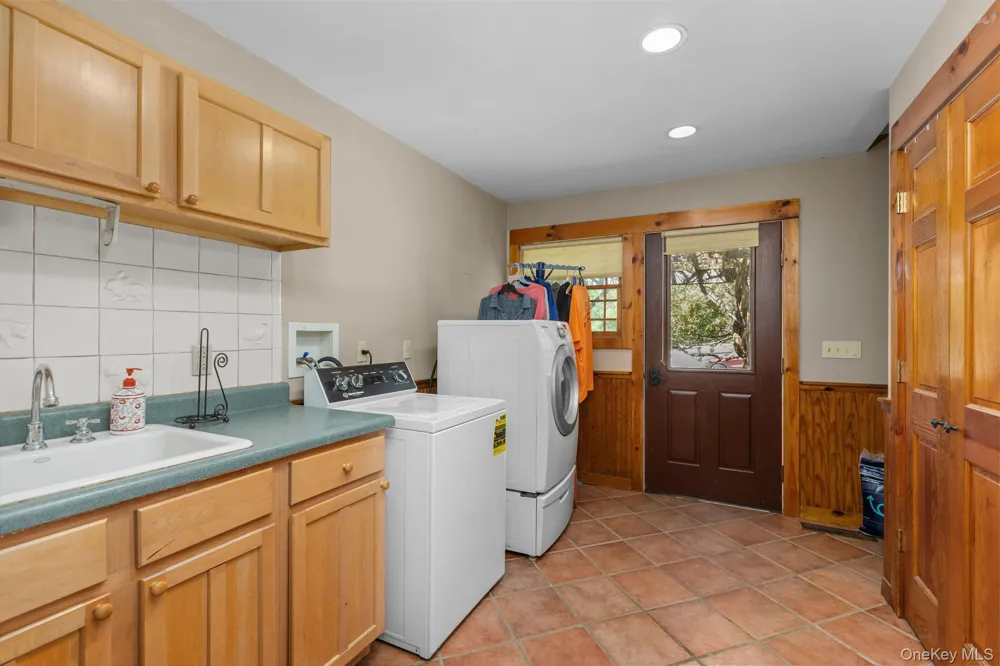 5 McCarthy Road Holmes, NY 12531