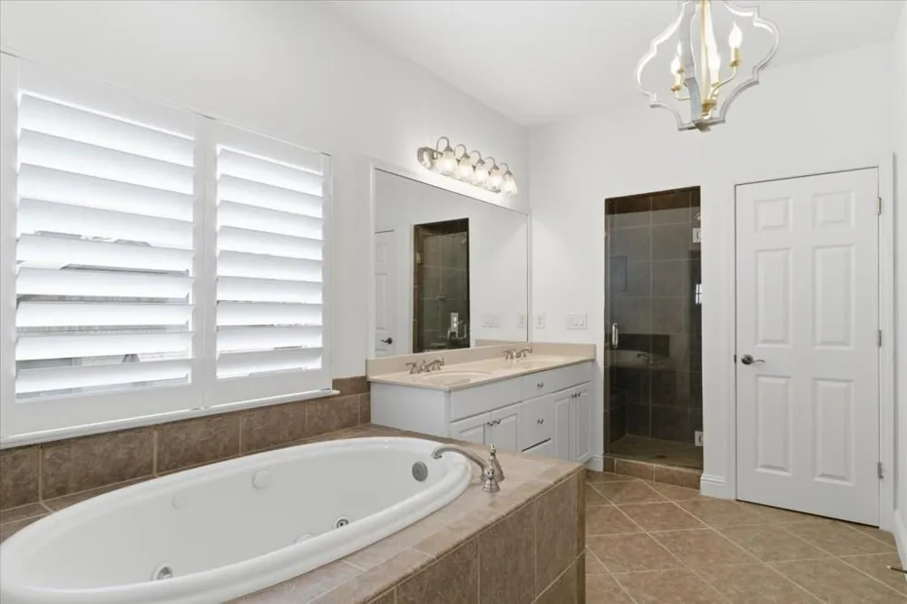 1705 ARDGLASS COURT NW Kennesaw, GA 30152