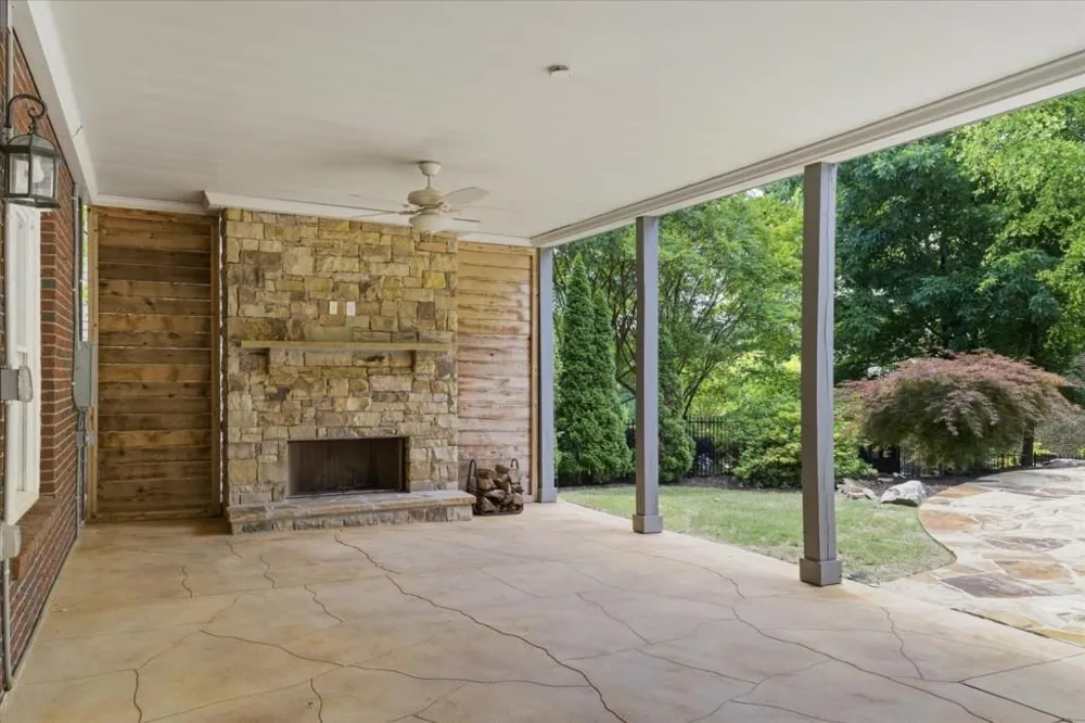 1705 ARDGLASS COURT NW Kennesaw, GA 30152