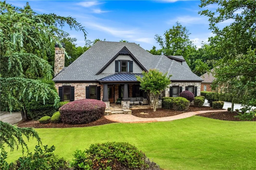 6855 Bragg Road