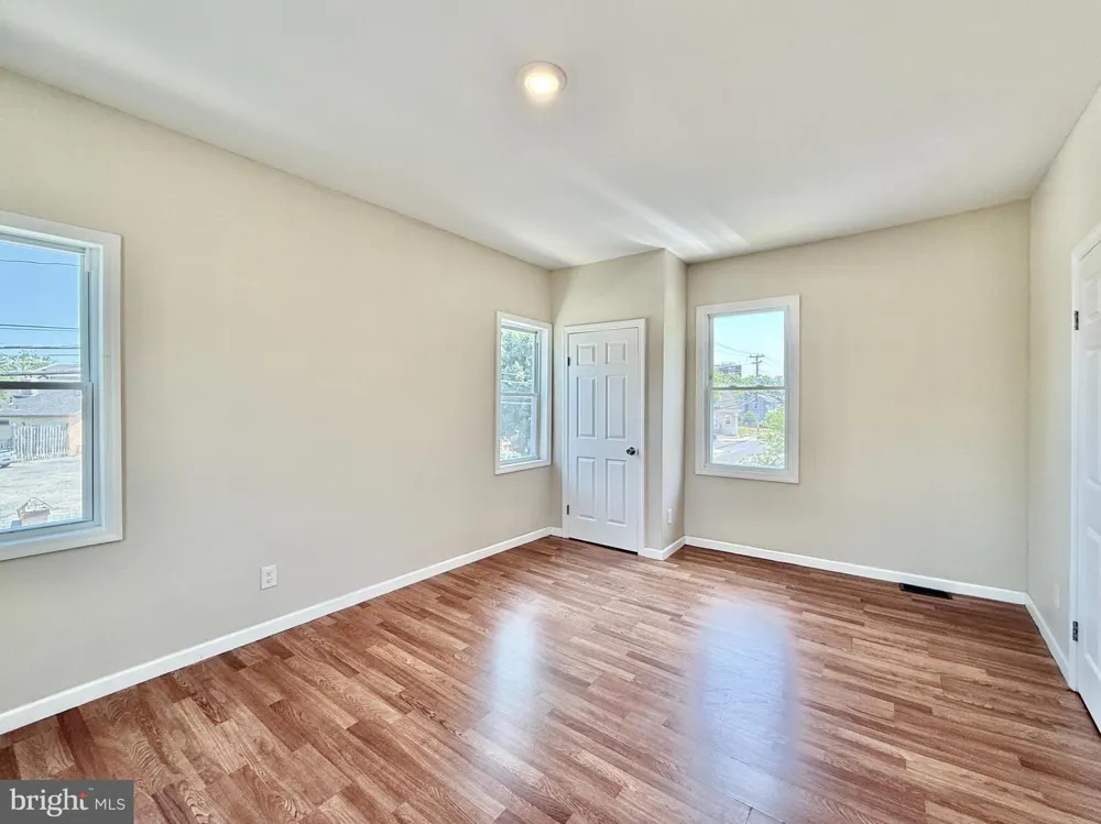 343 BLUE BELL ROAD Williamstown, NJ 08094