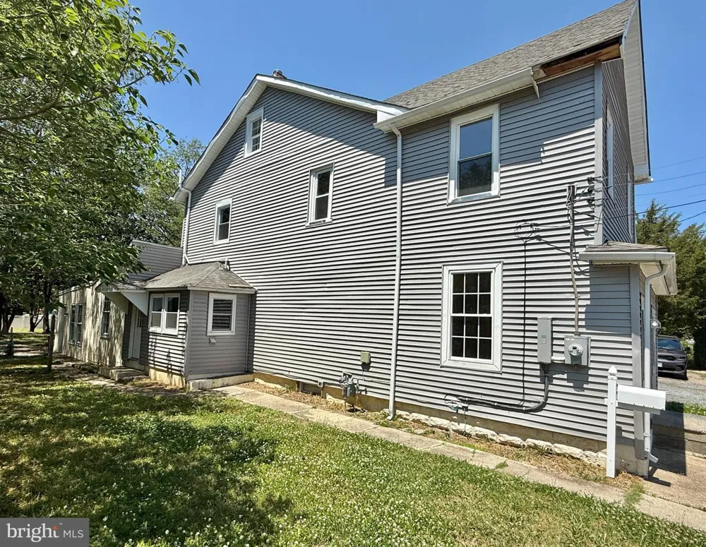 343 BLUE BELL ROAD Williamstown, NJ 08094
