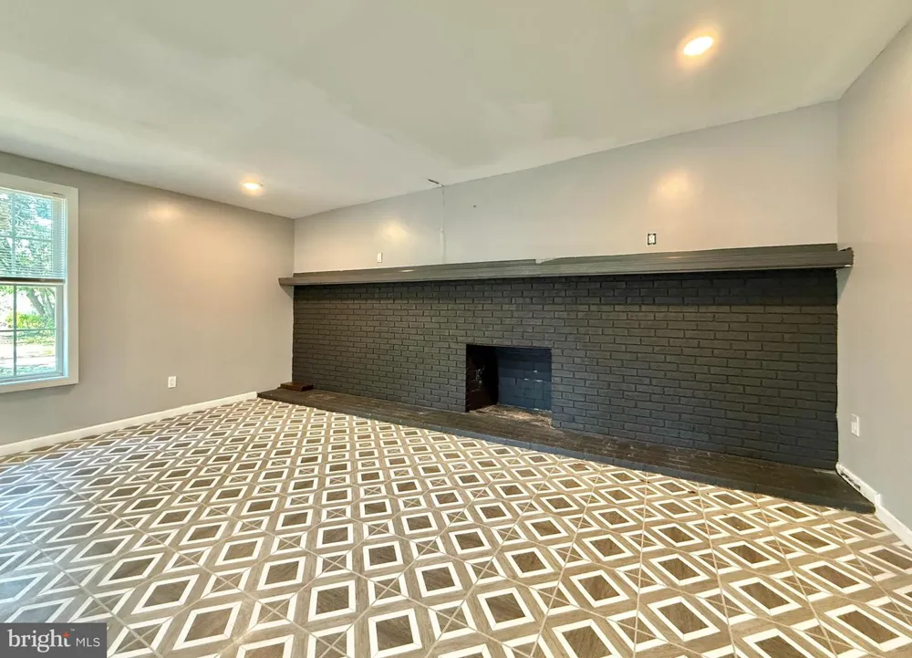 343 BLUE BELL ROAD Williamstown, NJ 08094