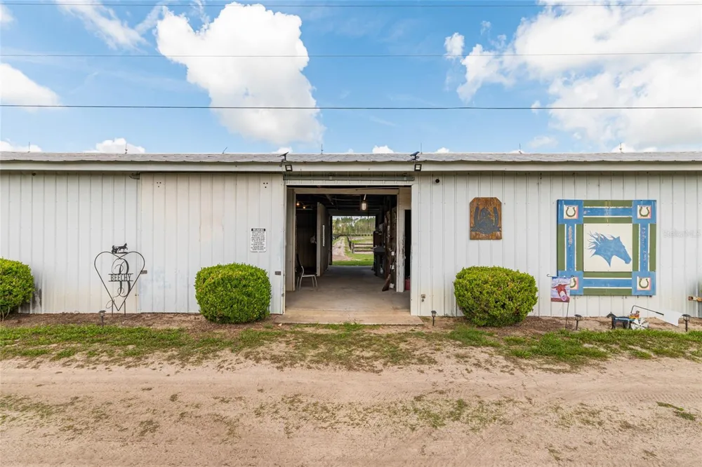 2009 SW 20TH STREET Bell, FL 32619