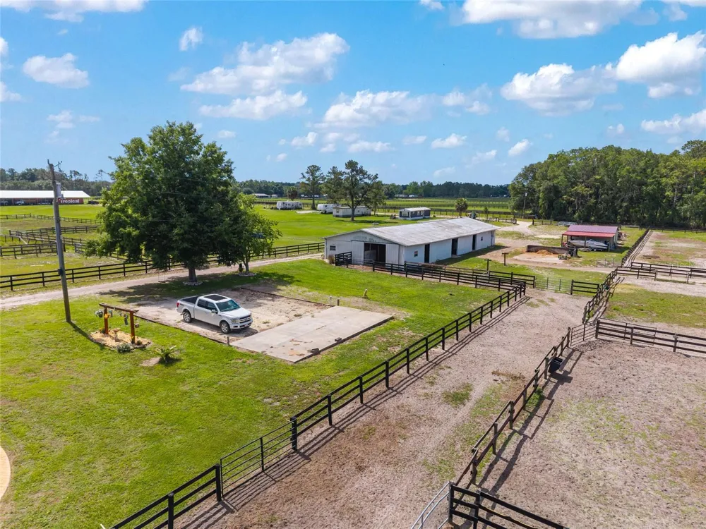 2009 SW 20TH STREET Bell, FL 32619