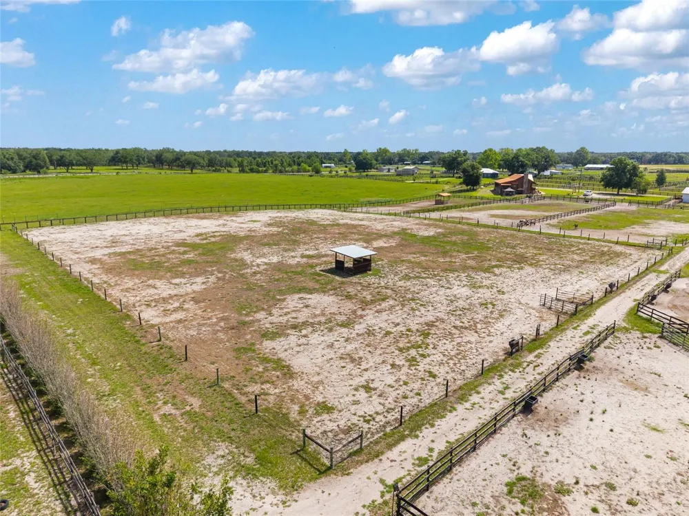 2009 SW 20TH STREET Bell, FL 32619