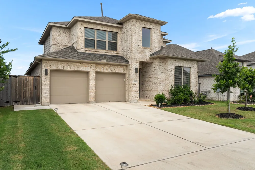14404 Kira Lane Manor, TX 78653