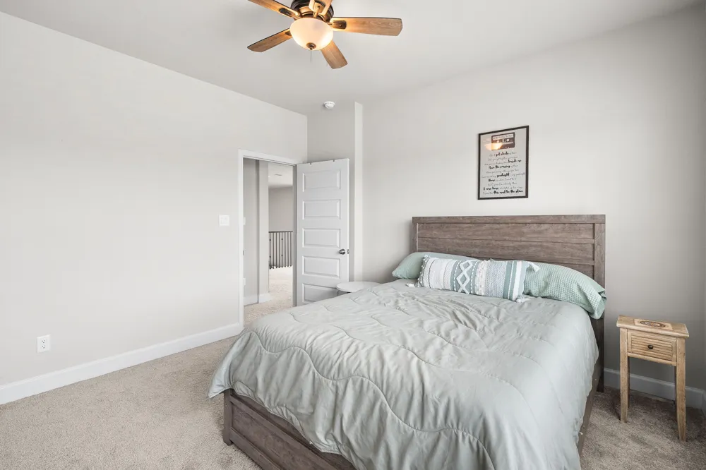 14404 Kira Lane Manor, TX 78653