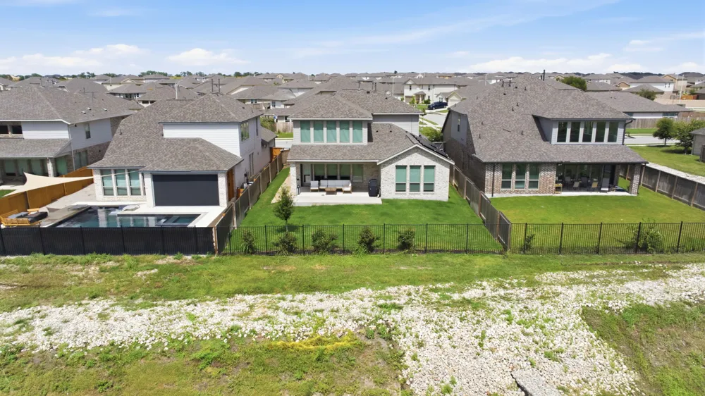 14404 Kira Lane Manor, TX 78653