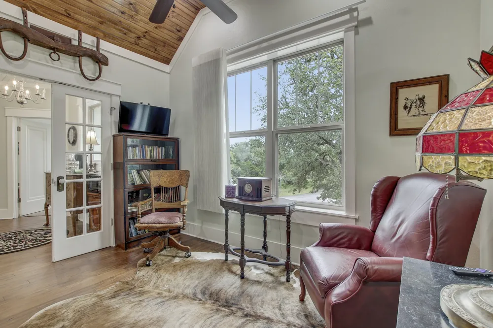 104 Kendall Road Spicewood, TX 78669
