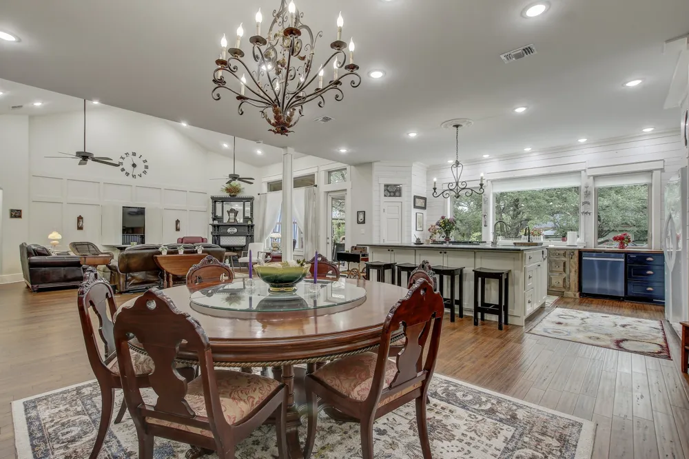 104 Kendall Road Spicewood, TX 78669
