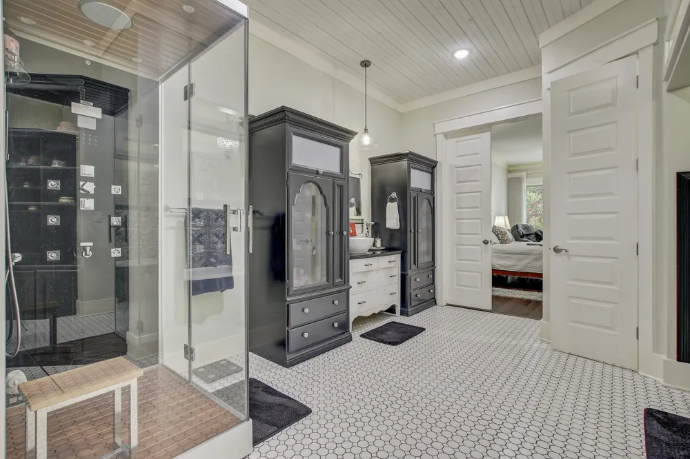104 Kendall Road Spicewood, TX 78669