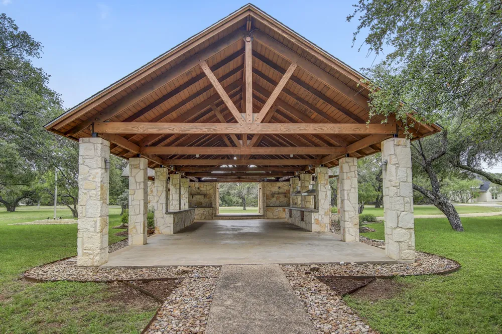 104 Kendall Road Spicewood, TX 78669