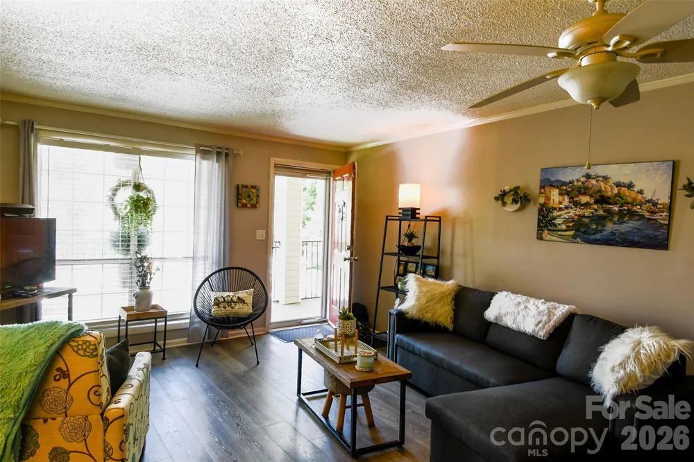 1046 Surry Lane Gastonia, NC 28054