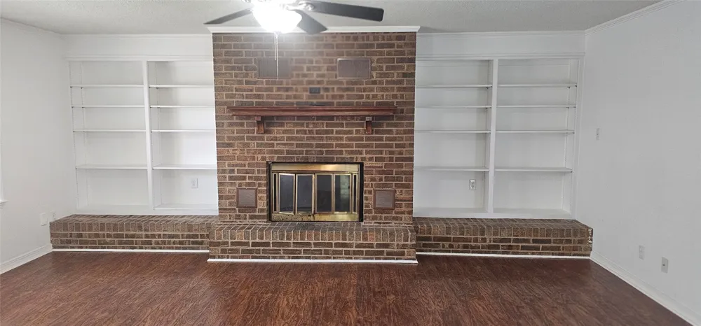 2006 Lovers Lane Shreveport, LA 71105