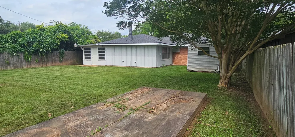 2006 Lovers Lane Shreveport, LA 71105