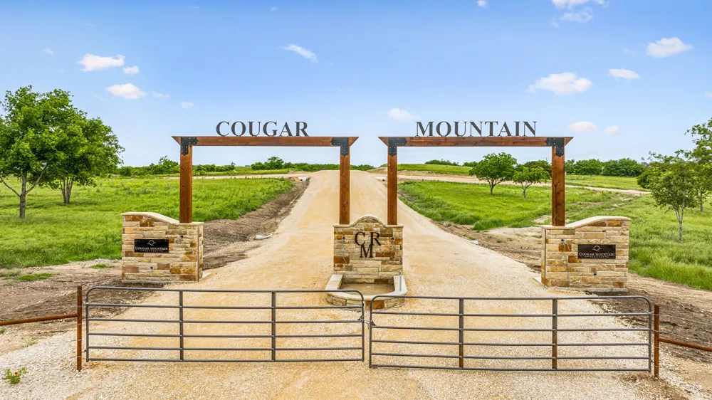 3408 Lucky Pepper Drive Cresson, TX 76035