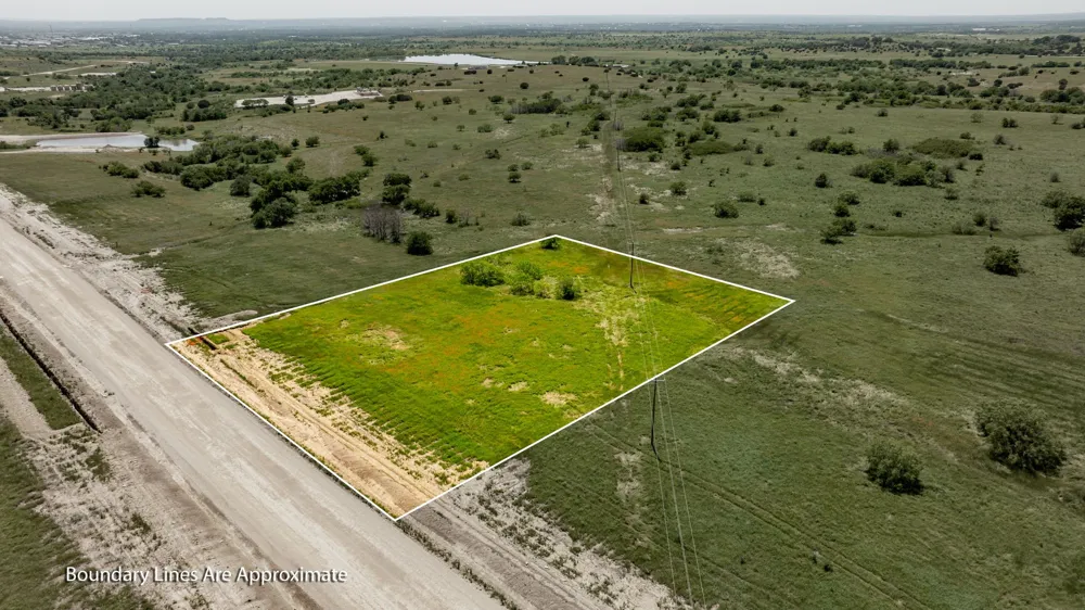3408 Lucky Pepper Drive Cresson, TX 76035