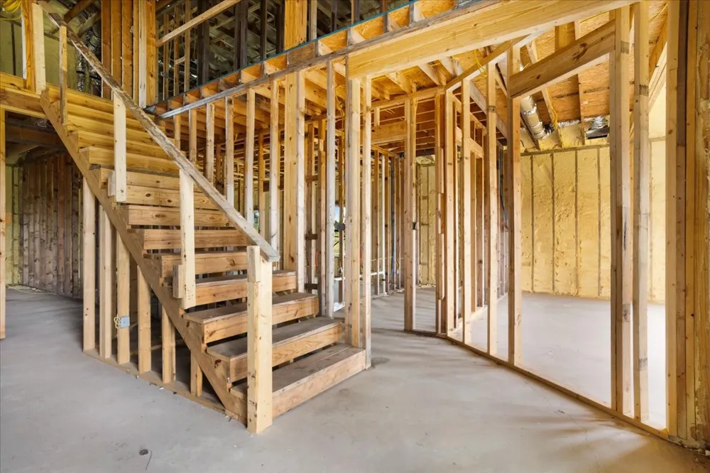 2463 County Road Savoy, TX 75479