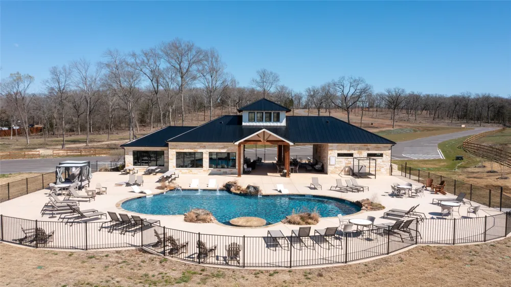 7321 Ranch Oaks Trail Eustace, TX 75124