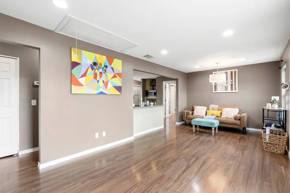 5732 Emilia Way Leonard, TX 75452