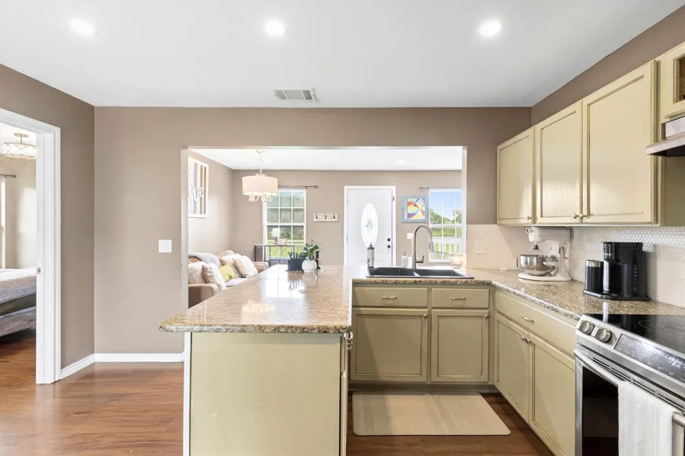 5732 Emilia Way Leonard, TX 75452