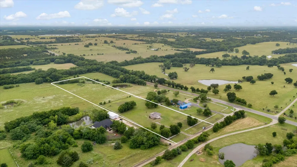 5732 Emilia Way Leonard, TX 75452