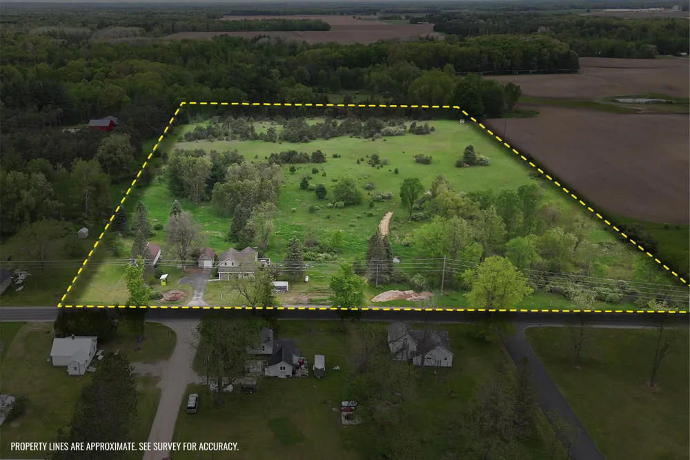 8332 5 Mile Road Mecosta, MI 49332