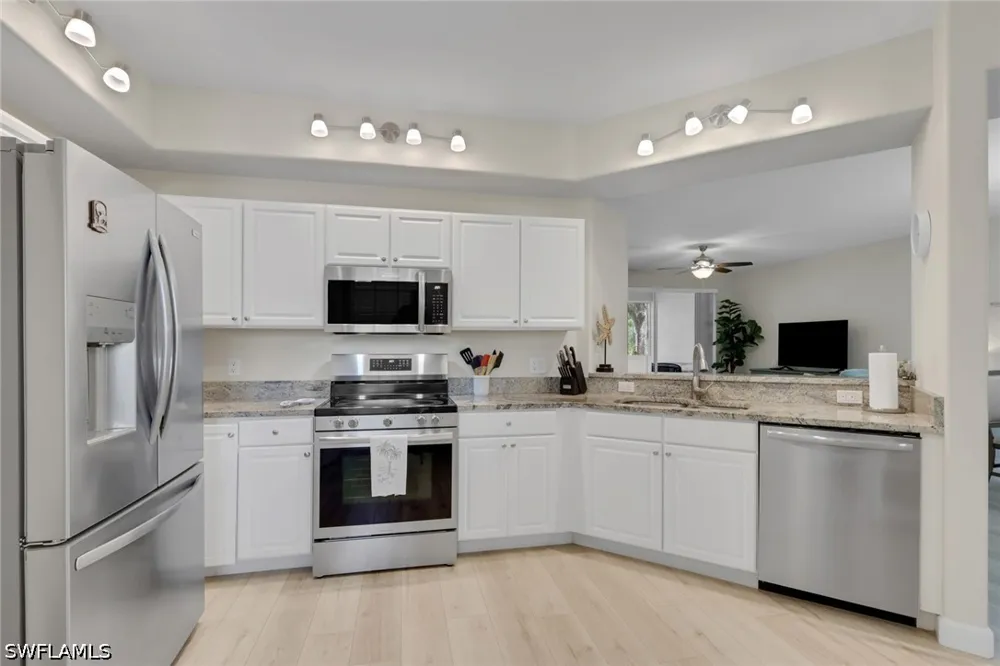 Hemingway Lane #3304 Fort Myers, FL 33913