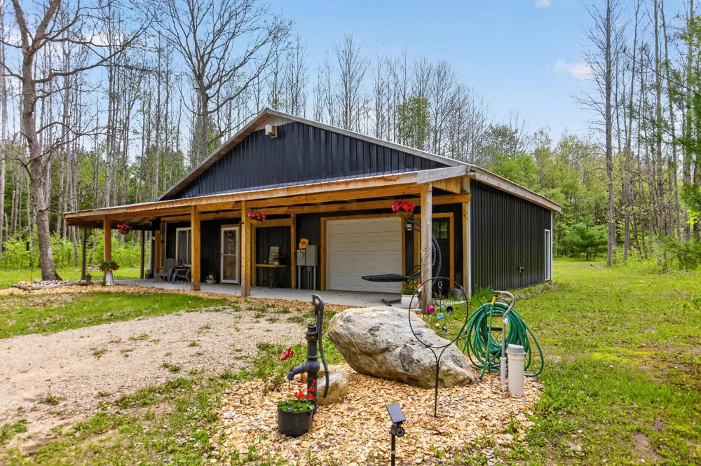 4850 E US Highway 10 Cherry Valley Township, MI 49623