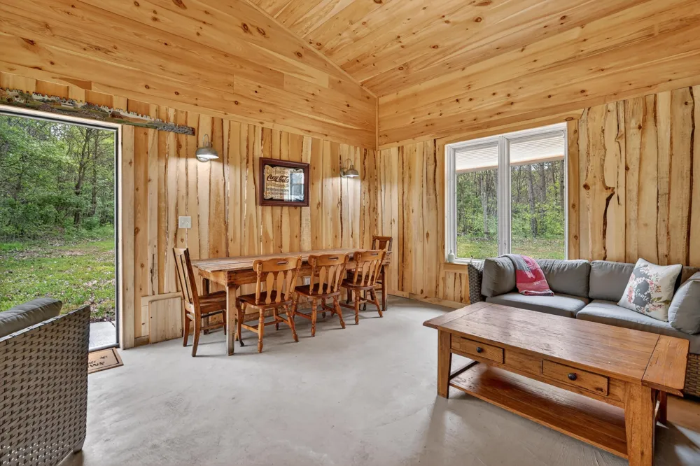 4850 E US Highway 10 Cherry Valley Township, MI 49623
