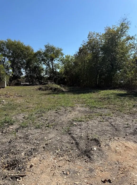 502 S Alamo Street Bartlett, TX 76511